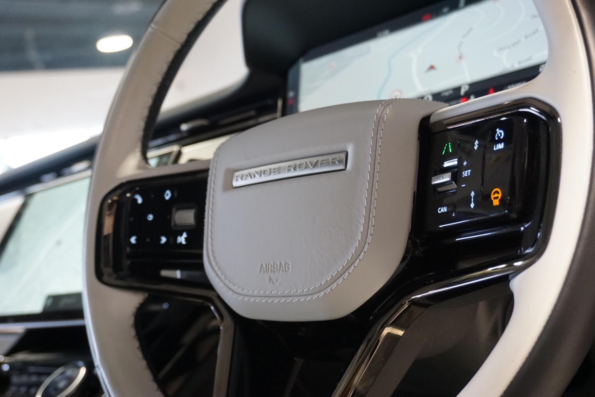 Land Rover Range Rover Sport 3.0 D300 MHEV Dynamic SE SUV 5dr Diesel Auto 4WD Euro 6 (s/s) (300 ps)